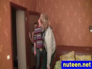 Gorgeous teen sucking and getting screwed by big cock