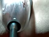 Watch this 38 yr old slut cum to a pussy pump!