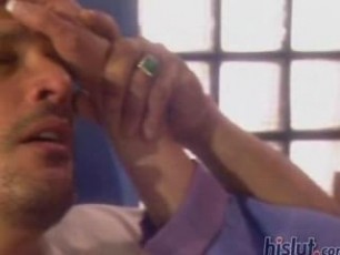 Chandler and Teanna Kai take turns pounding each others pussy with some extremely hard dildos. The two fondle each others tits and kiss passionately before getting down to business and turning to the sex toys. Teannas big tits hang down lusci