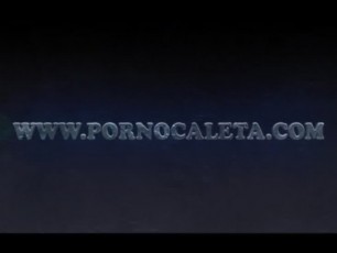 Venezolana mamoncita y que culona calata desnuda teta tetona culona mamacita rica venezuela venezolana porno casero amateur grabada celular pornocaleta