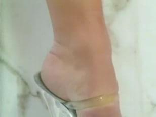 Taylor St Claire Shows Off Her Sexy Feet And Legs : XXXBunker.com ...