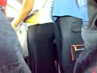 Encoxada Na Tia No Onibus : XXXBunker.com Porn Tube