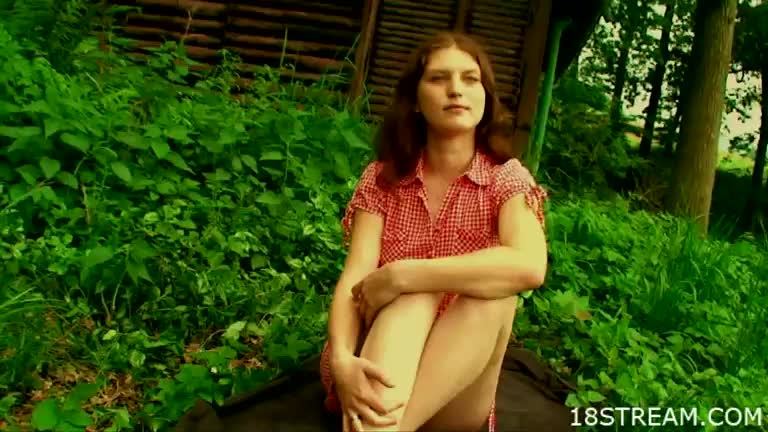 Hot Sex By An Abandoned Cabin : XXXBunker.com Porn Tube