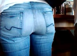 Juicy Booty In Tight Jeans : XXXBunker.com Porn Tube