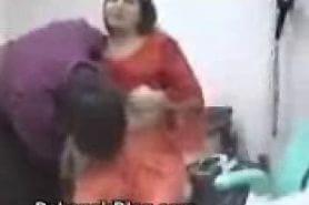 Pakistani Dentist 3 : XXXBunker.com Porn Tube