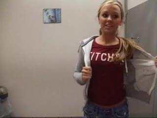 Private Show For Bathroom Ex-girlfriend Video Scandal : XXXBunker ...